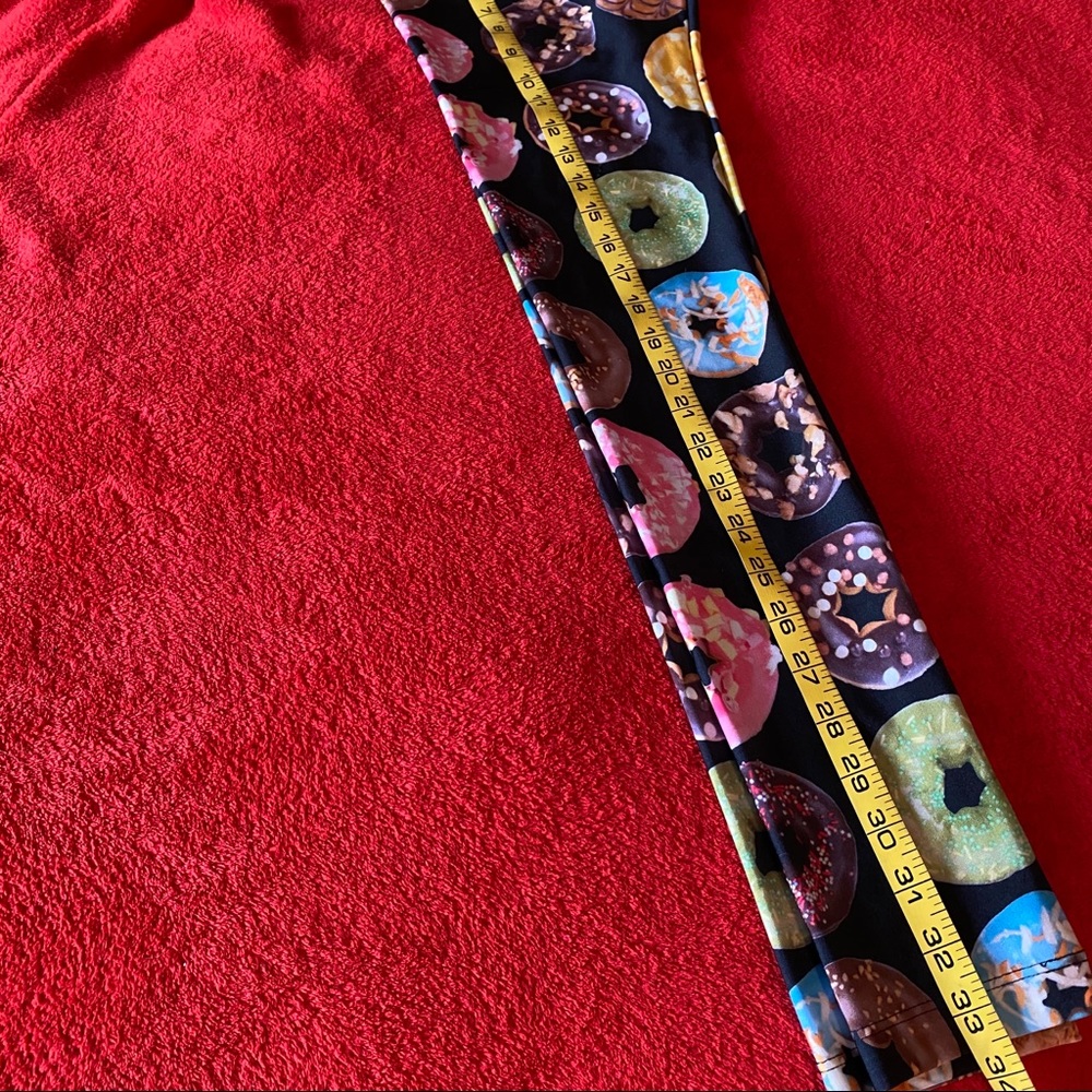 🤎FSA FITNESS💖 Donut Workout Leggings - Picture 5 of 6